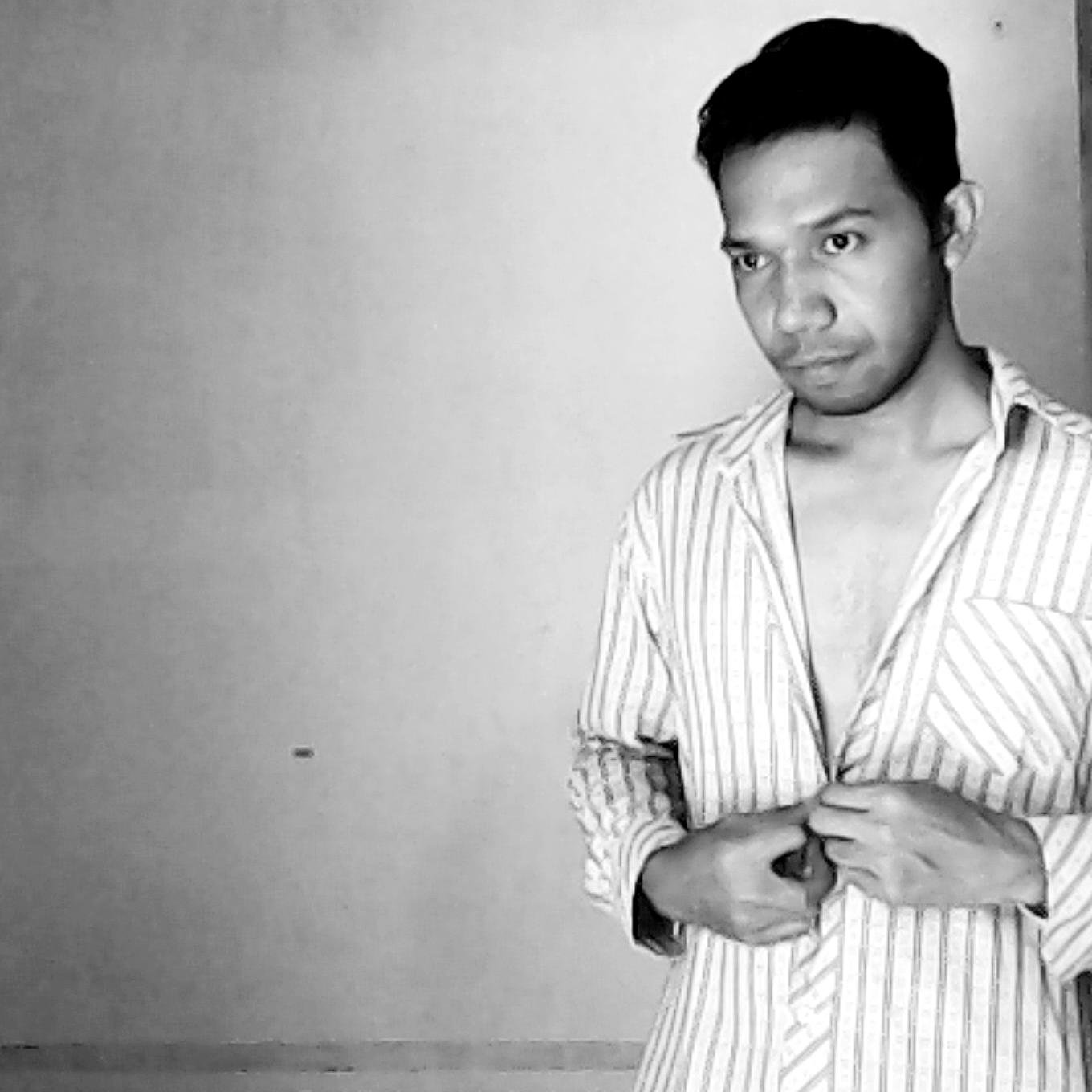 H_baso's profile picture. Singer Fr Indonesia ~ Author/Blogger/Educator ~
Contact me at: 
myhomebisnis.001@gmail.com II +628995475348 http://t.co/ZofQoQB3GL