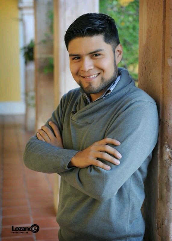 soy musico, trompetista y vivo en mazatlan sinaloa