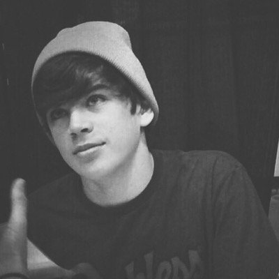 So this one time i went on a date with hayes at kmart goal: 2k met 5/12