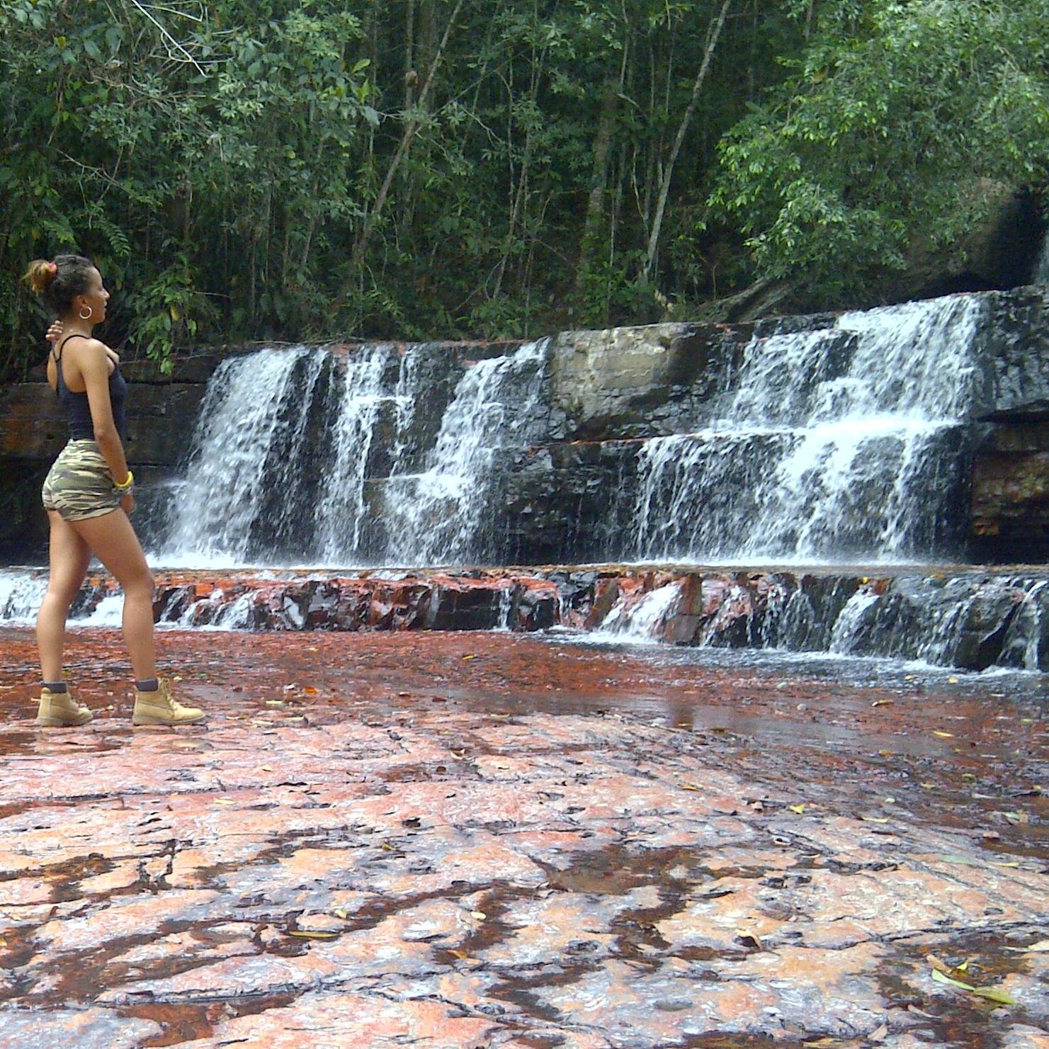 Derecho-UCV.  Me gusta soñar sólo para saber que tengo metas que alcanzar. El poder de la naturaleza y de la música son signos de libertad. InI Venezuela