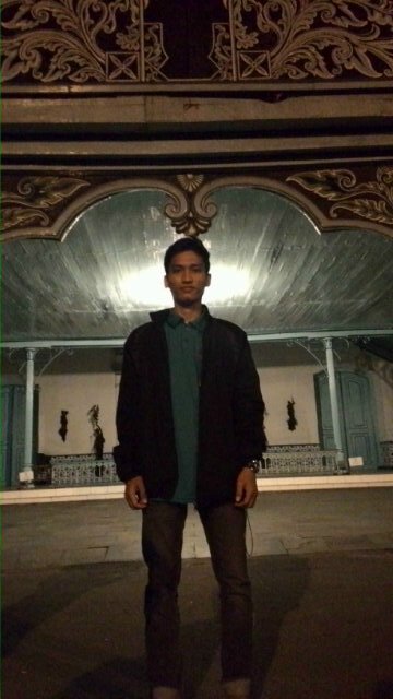 BERUBAH ATAU KALAH