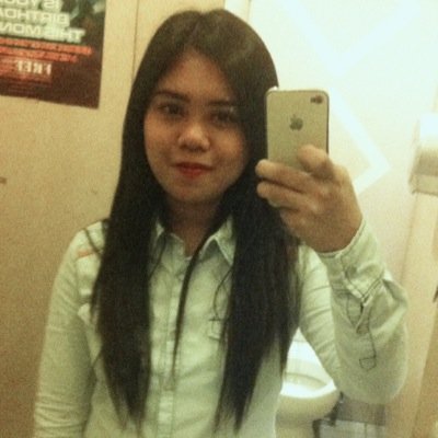 yeenaira's profile picture. who i am all depends on how you treat me:)