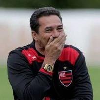 thiago7474's profile picture. Flamenguista )