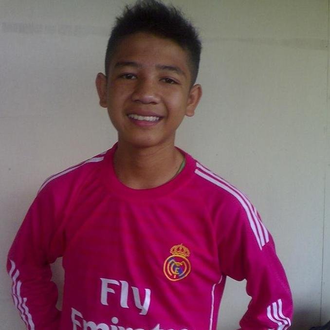 Lulus dari: SD Trikora 034782
lulus dari: Smp N 2 Sidikalang
Belajar: di Sma N 2 Sidikalang
No Smoking
Manchester United (y)
