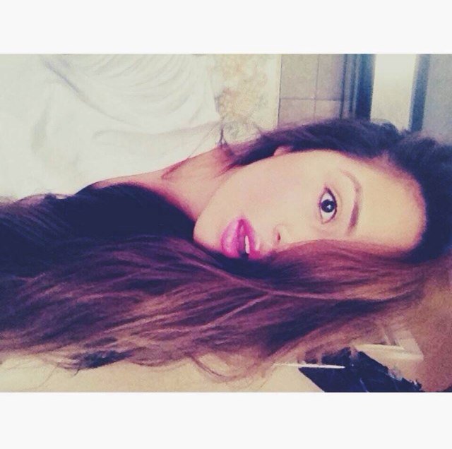 velez_sasha's profile picture. 