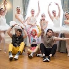 I love bands especially PARAMORE