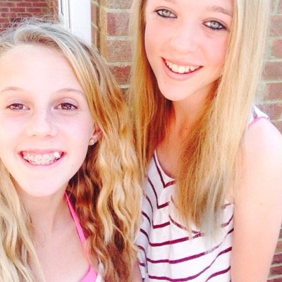 Holly35479645's profile picture. 