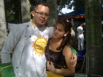 soy un chavo trankilo honesto buena onda vivo la vida minuto a minuto ya q solo tenemos una