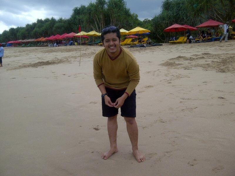 Smile is simple way|You Never Walk Alone | Telkom University