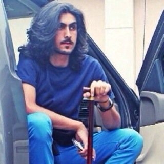 في الدنيا ثلاث ( أمل ، ألم ، أجر ) فعش الاولى وتحمل الثانيه لجل الثالثه،،، ..