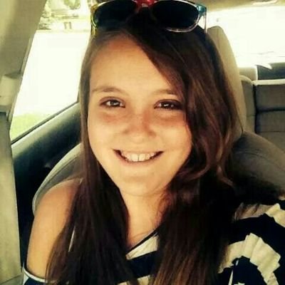 Instagram: @baylee_dance123
Youtube: @My Life As Baylee People call me Bay Bay Carlee aka. Car Keys