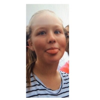 12 | dancer | instagram : bellsnicholson