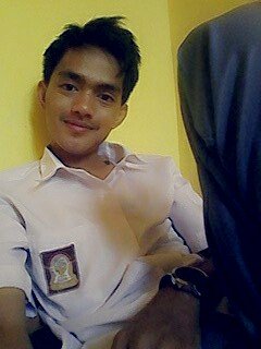 Nama : Akbar jailaniie || Pglan : Akbar || TTL : Oktber :20:1996 Muara bungo || Sklah :SMA N4 Muara Bungo || sttus: PELAJAR