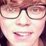 FOLLOW @MUKESTURBATlON