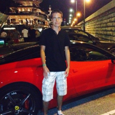 Hola les amis, c'est moi suivez moi :)