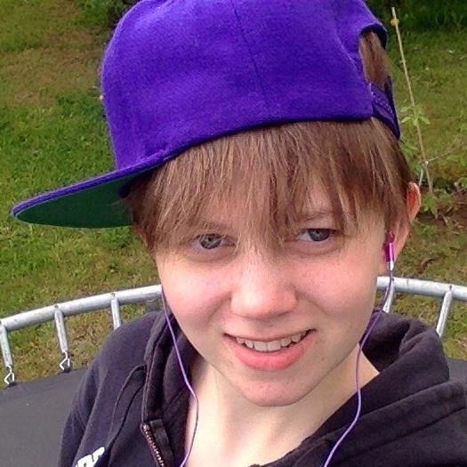 Hey I'm Dúa I'm a Jedhead from Iceland and i love @planetjedward , @JessieJ ,@rihanna & michael jackson