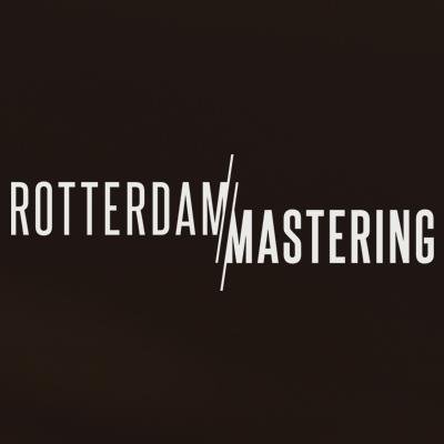 Dutch mastering studio, specialized in everything that's electronic music. On Twitter we provide you with tips & tricks about (electronic) music production.