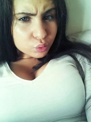 LAlgerieenne's profile picture. Jessica ~Laa Best~
Lamia ~Mon ptit Coeeur~
Leila ~Ma Jumeel , Mon Sang~
Rayaan ~Mon Amour Le ptit frère~
Samir ~Le Grand frère~
Saïd ~Le Protecteur~
#Fatima ♡♥