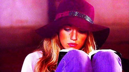 SMILEYWALDORF21's profile picture. I know all your secrets ....                   xoxo Gossip Girl {Please  DM are only for Bff's} :)Feel free to mention me or Rt my gossips XoXo.