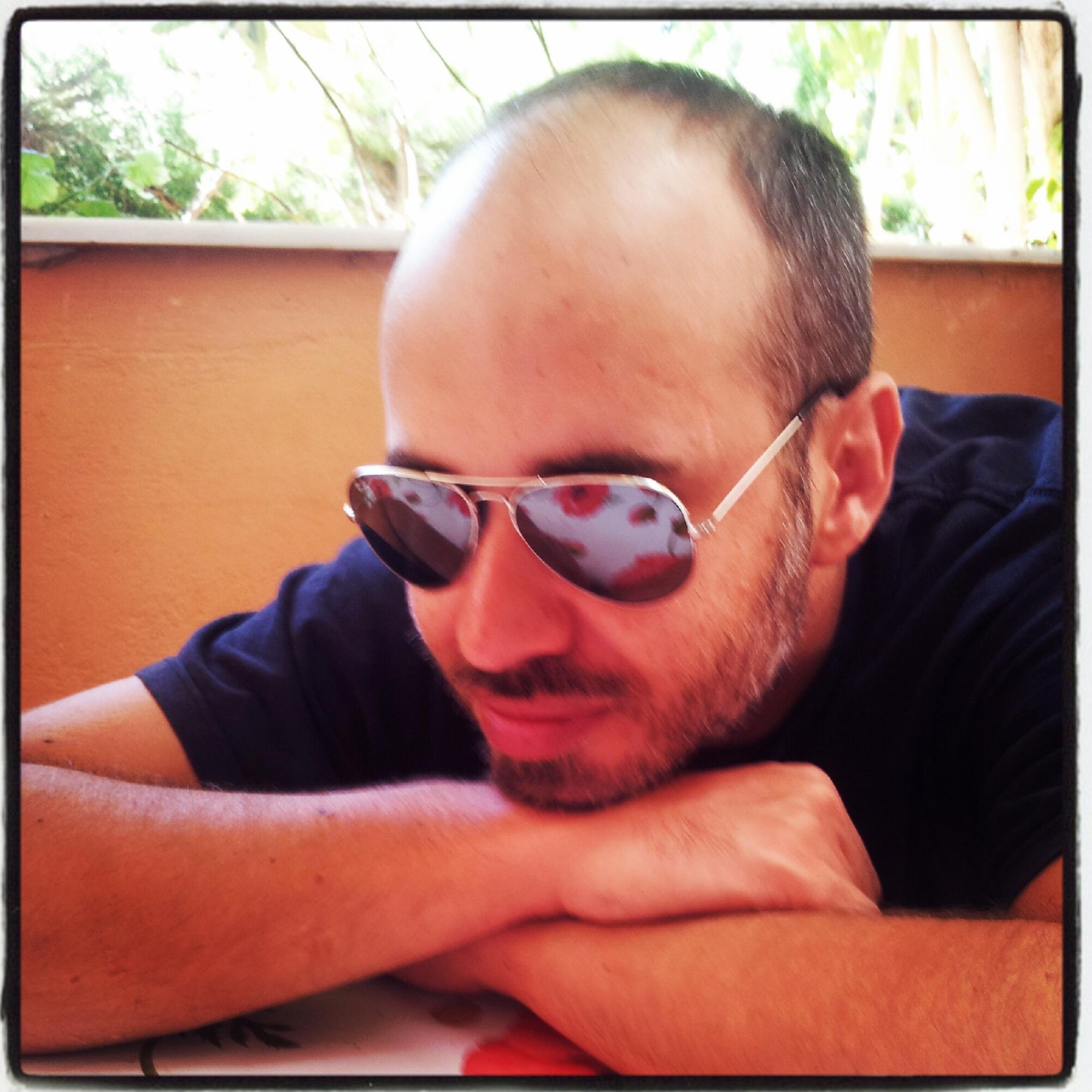 Former Pro gamer,Pen & paper,Marketing ad-visor , Social media manager,Digital marketing working.