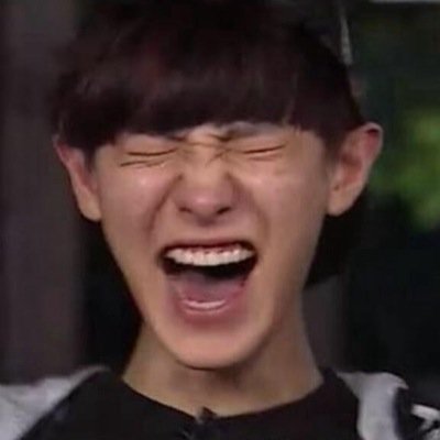 แอคนี้ชานเอาแต่ใจ @_PARKCHARL