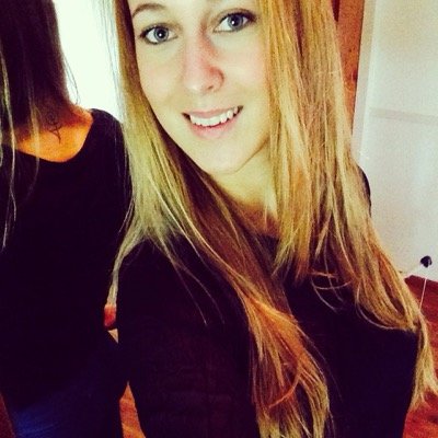 21years * Loves shopping, tattoos and chocolade  * Banketbakker * Groningen