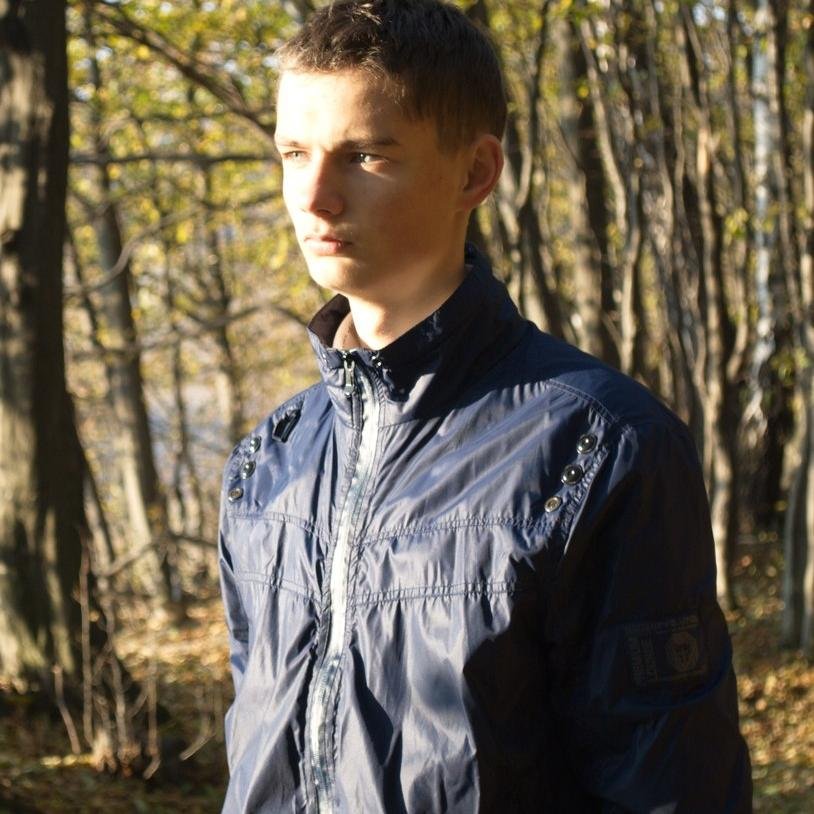 bakssu1's profile picture. 