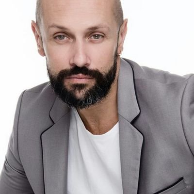 DISEÑADOR DE MODA