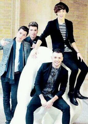 ThinkingOfYoue's profile picture. ♡ Midnight Red, AmyCim, LaurenCim and ChristinaCim follows me ♡