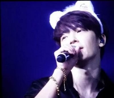 Lee Donghae's Ever Loving fanbase! A place where ELFishy gather to have fun and chill ^^ 
Main account: @SJasONE