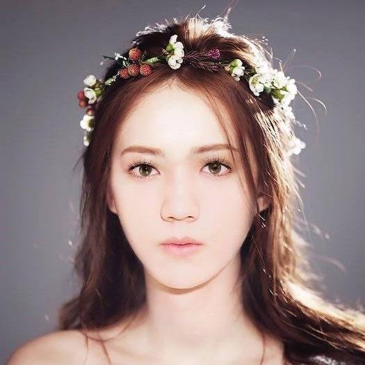 FREE FOLLOW ! please follow @ExoWorldRocks instead of this account.Thank You. zarah is my real name by the way [Turning 14/grade8] [ Got addicted to KPOP world]