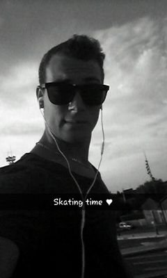 Lucas_DFT's profile picture. L'amitié des freres.. ♥♥  insta: mr_puingui  snap: fitbikeco_03