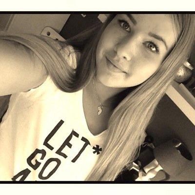 Instagram: @brittklouss ~ Snapchat: brittklouss ~ ∞