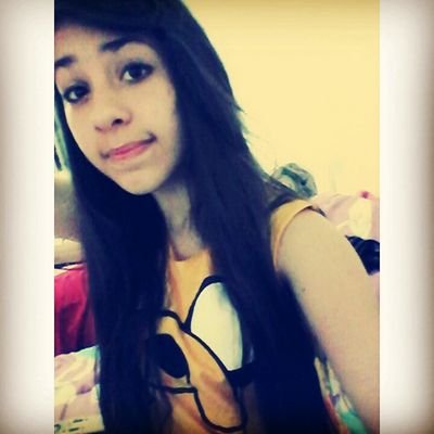 13, Bmth, SS, Bvb, Sws ❤ sai vivo, mas com cicatrizes que não posso esquecer.