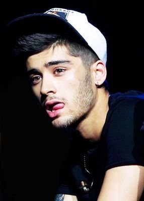 Larry es mal que real Tuuu. Zayn's girl. Music is my life. Love One Direction