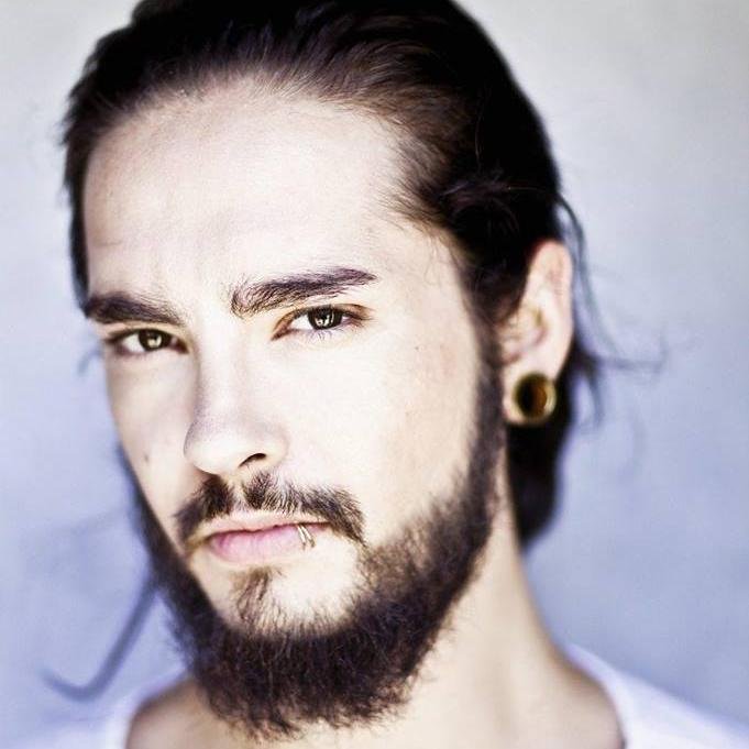 Fã Clube Brasileiro do guitarrista alemão Tom Kaulitz.  -  Support to the german guitarrist Tom Kaulitz