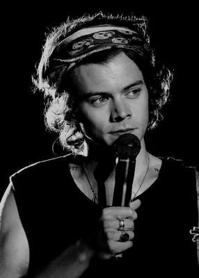 LarryOD_'s profile picture. A real girl is not perfect. A perfect girl is not real. » - Harry Styles  ♥ 0/5  #Directioner        @lauriemorel1D