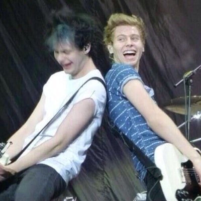 follow @mukepics for cool af pics !