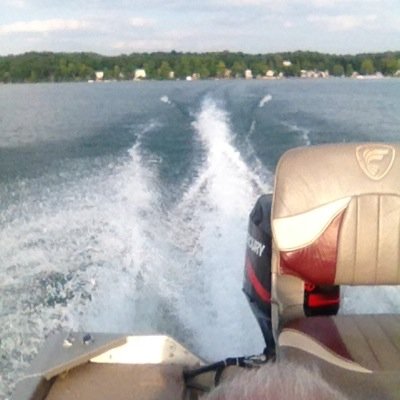 Retired Hughes/Raytheon rocket scientist; spends life RC dirt oval racing, fishing and gardening; Lutheran; married 48 years, 3 children, 12 grand, 3+ great