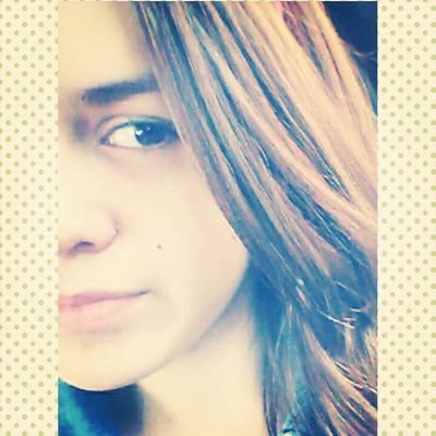 Cata Pinto
Suricata
Dubstep
Pop
Instagram:_cata_pnt_
Follow4Follow