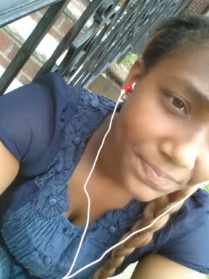 follow bck.....#Gemini ......love to sing
