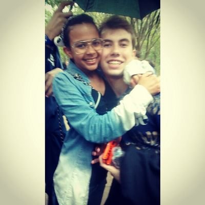 Fã da sem grammy ❤                                              Doidinha do Carlos ❤