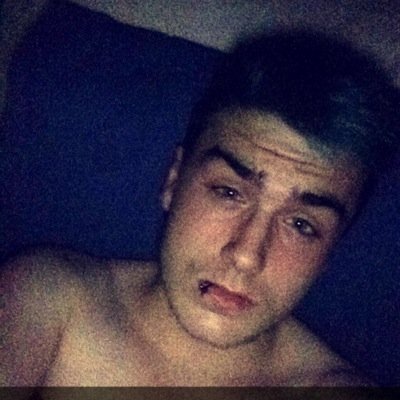 Add me on snapchat VeeJackEye Follow me on Instagram i_hugged_a_tree Also i skateboard. !