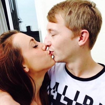 leahmayhayden's profile picture. 17, south wales, thomas denly