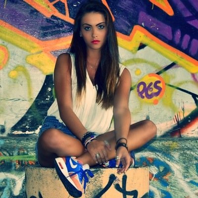 CoralieRicos Profile Picture