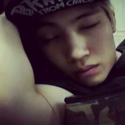 누룰 아인 임니다
밝 차녈 ♥
saya nurul ain
park chanyeol wife