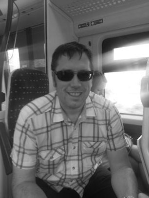 Family man... In to Art & Antiques, Spurs, Ska, Mod, Northern Soul, Keeping the Faith!