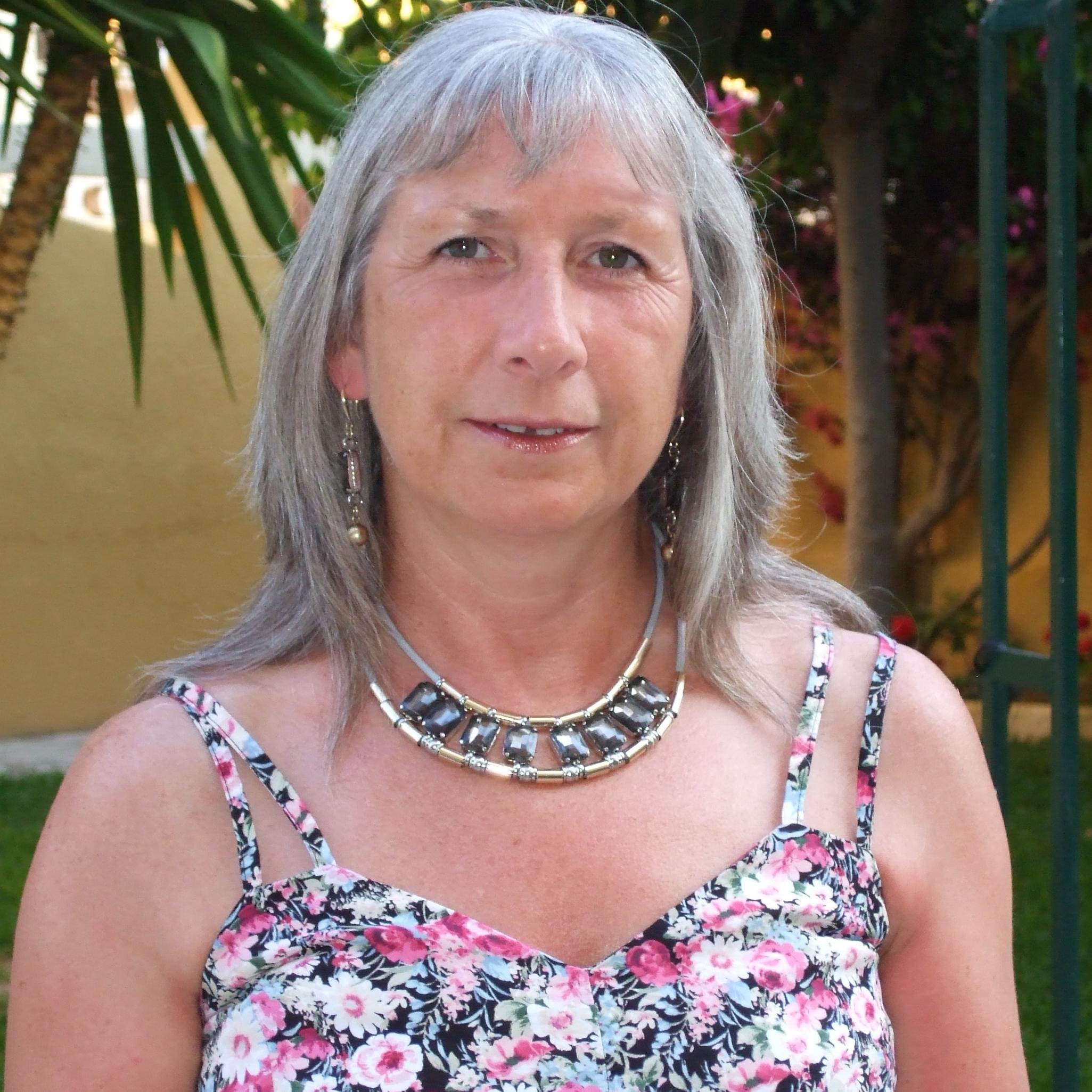 sarnrandall's profile picture. complementary therapist, married. Happy! with a very busy social life, and lots of lovely friends.