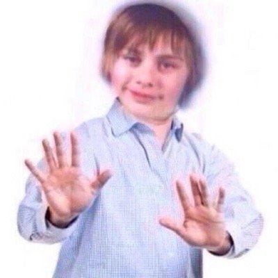 GO FOLLOW @amneisas BC SHE GAVE YOU THIS FREE FOLLOW AND LOVES YOU VERY VERY MUCH