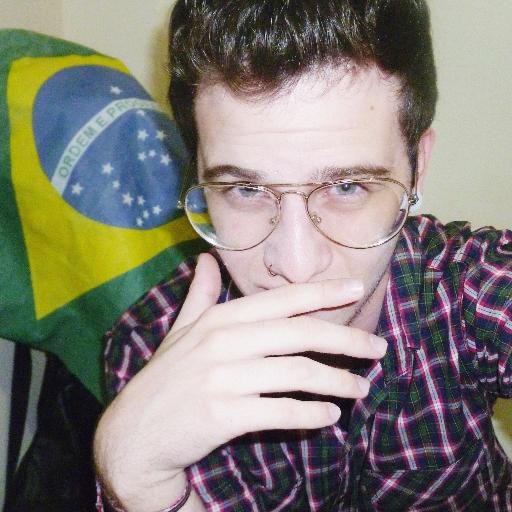 ex arroba  famosa poderosíssima